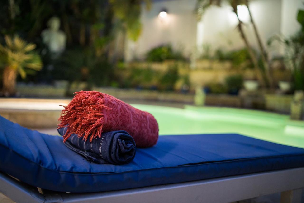 Villa Buddha Zurrieq エクステリア 写真