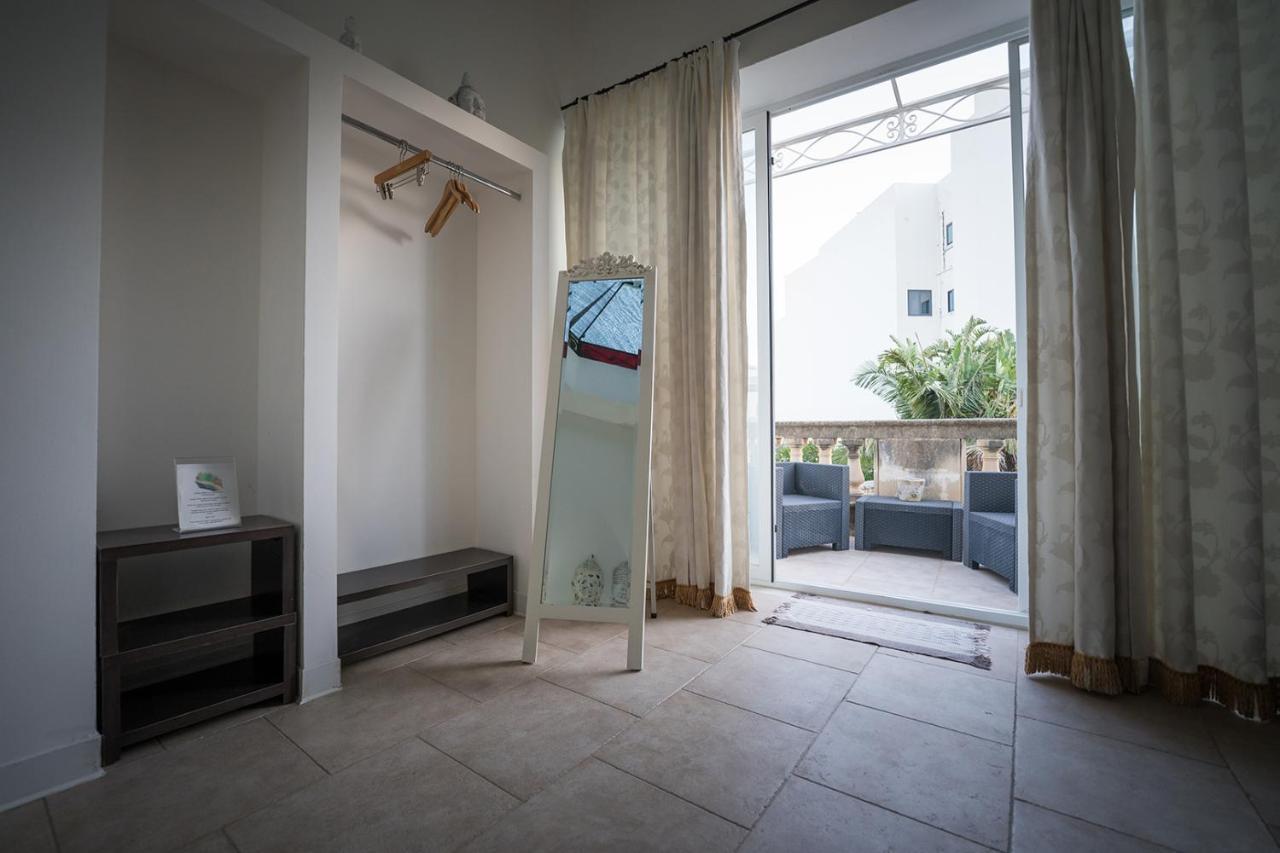 Villa Buddha Zurrieq エクステリア 写真