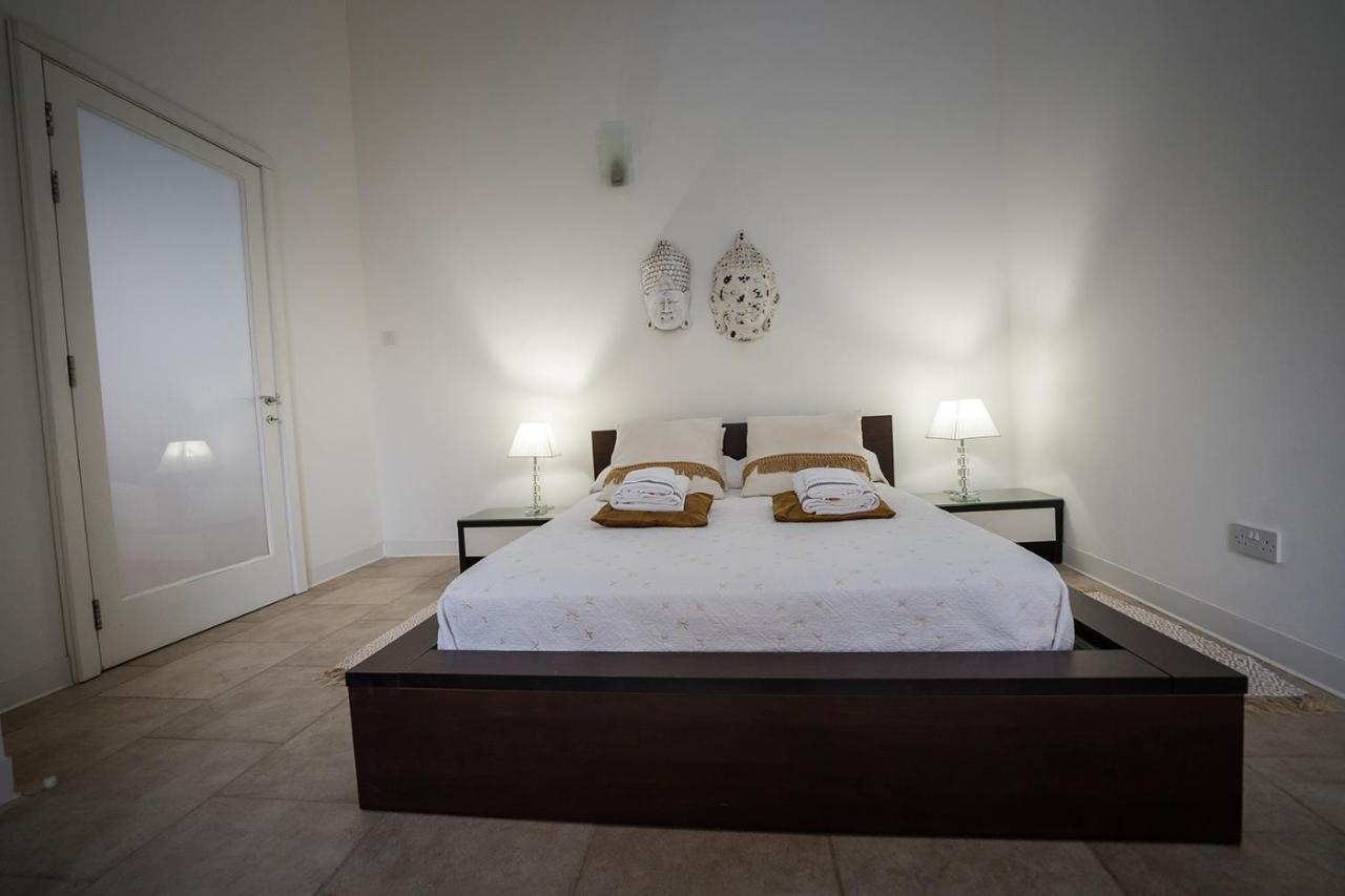 Villa Buddha Zurrieq エクステリア 写真