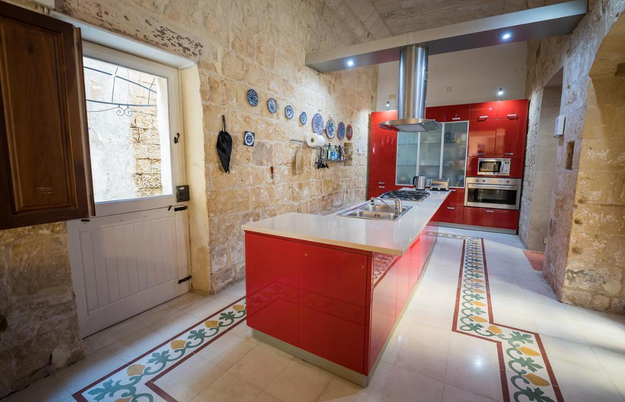 Villa Buddha Zurrieq エクステリア 写真